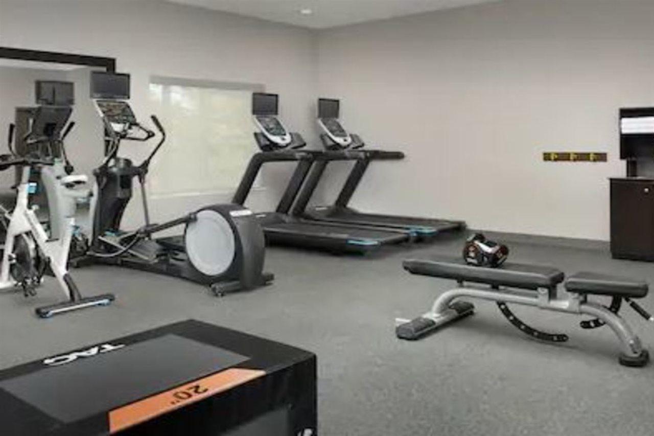 Hampton Inn & Suites Лексингтън Екстериор снимка