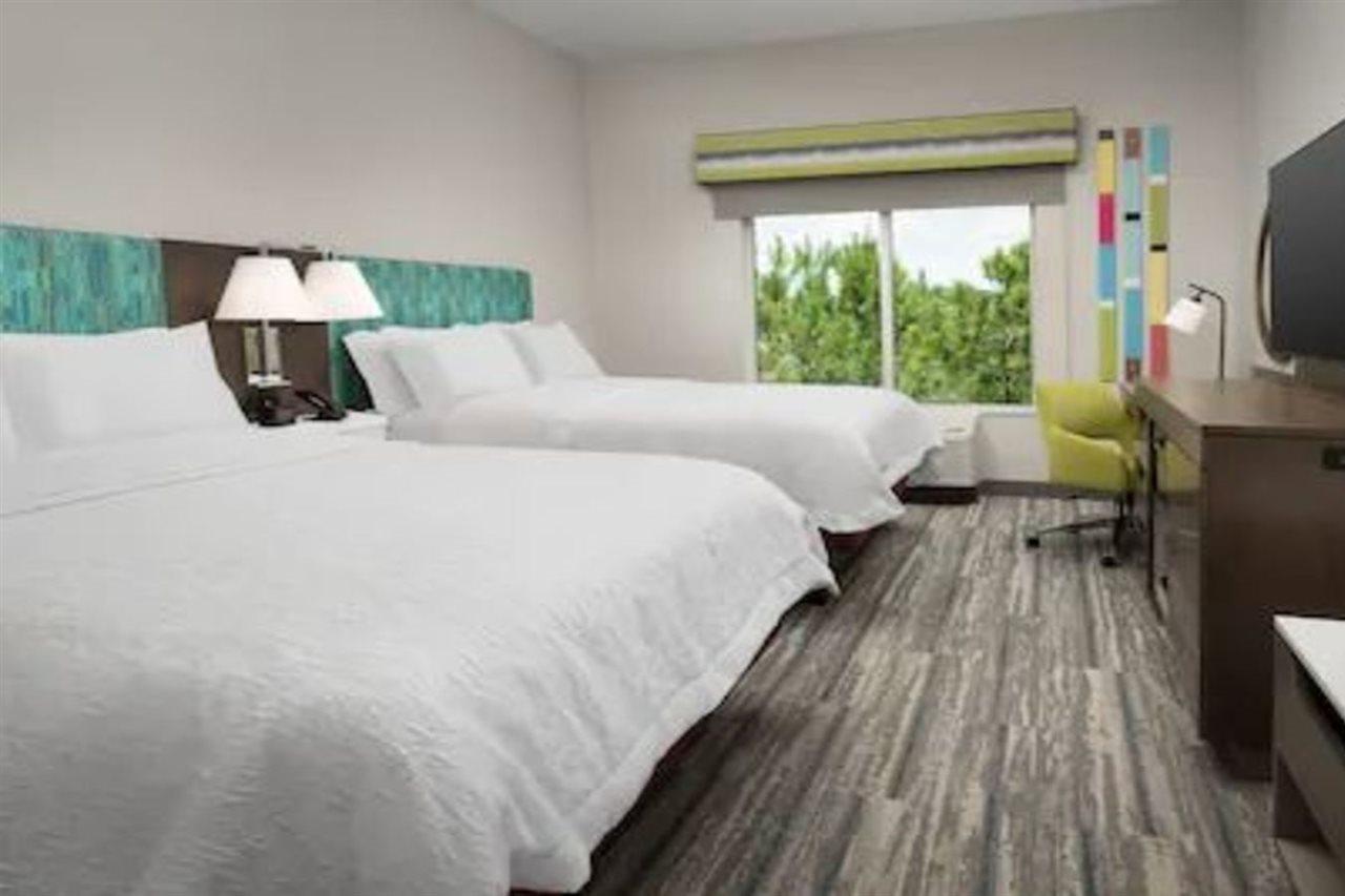 Hampton Inn & Suites Лексингтън Екстериор снимка