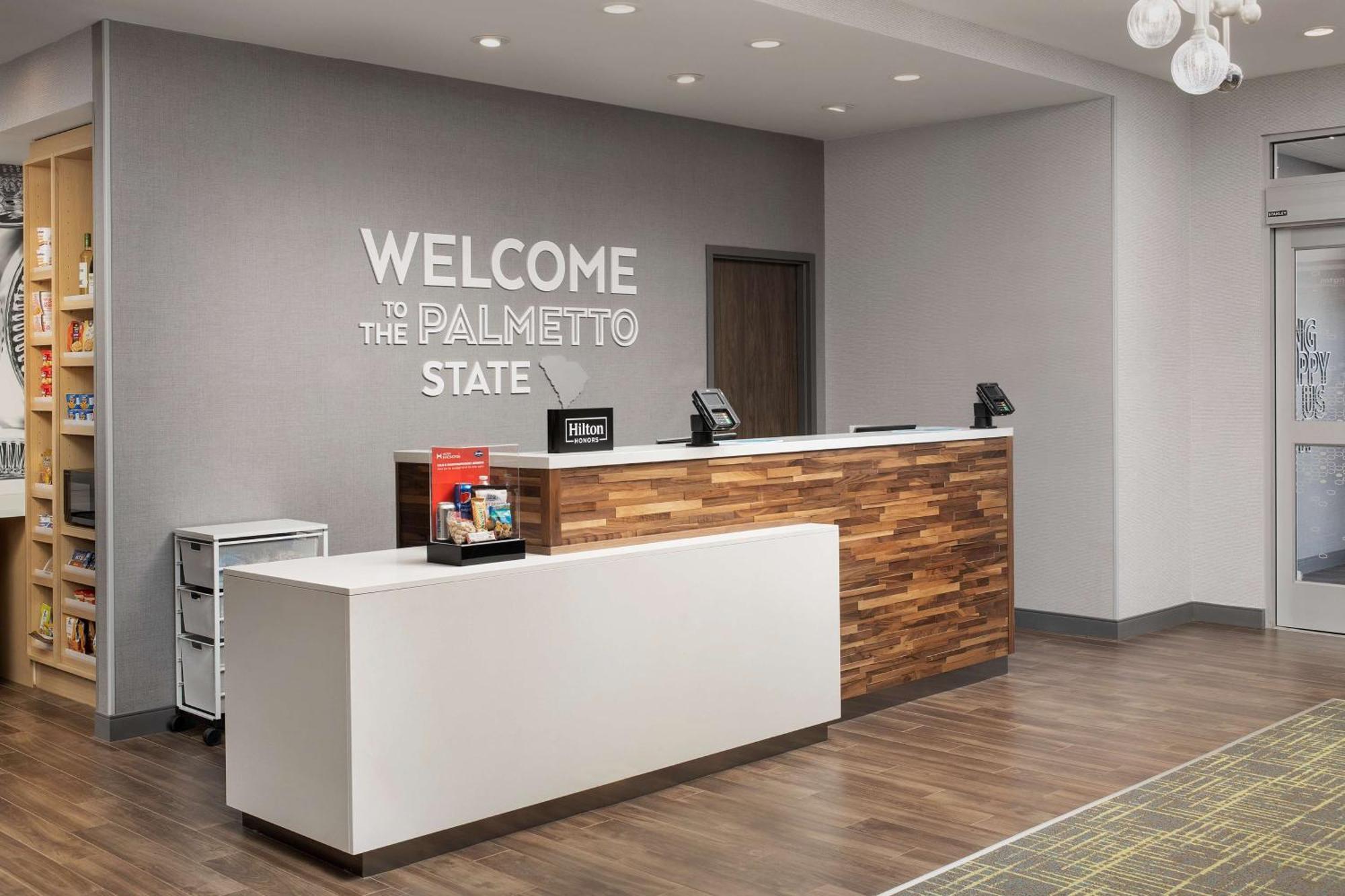 Hampton Inn & Suites Лексингтън Екстериор снимка